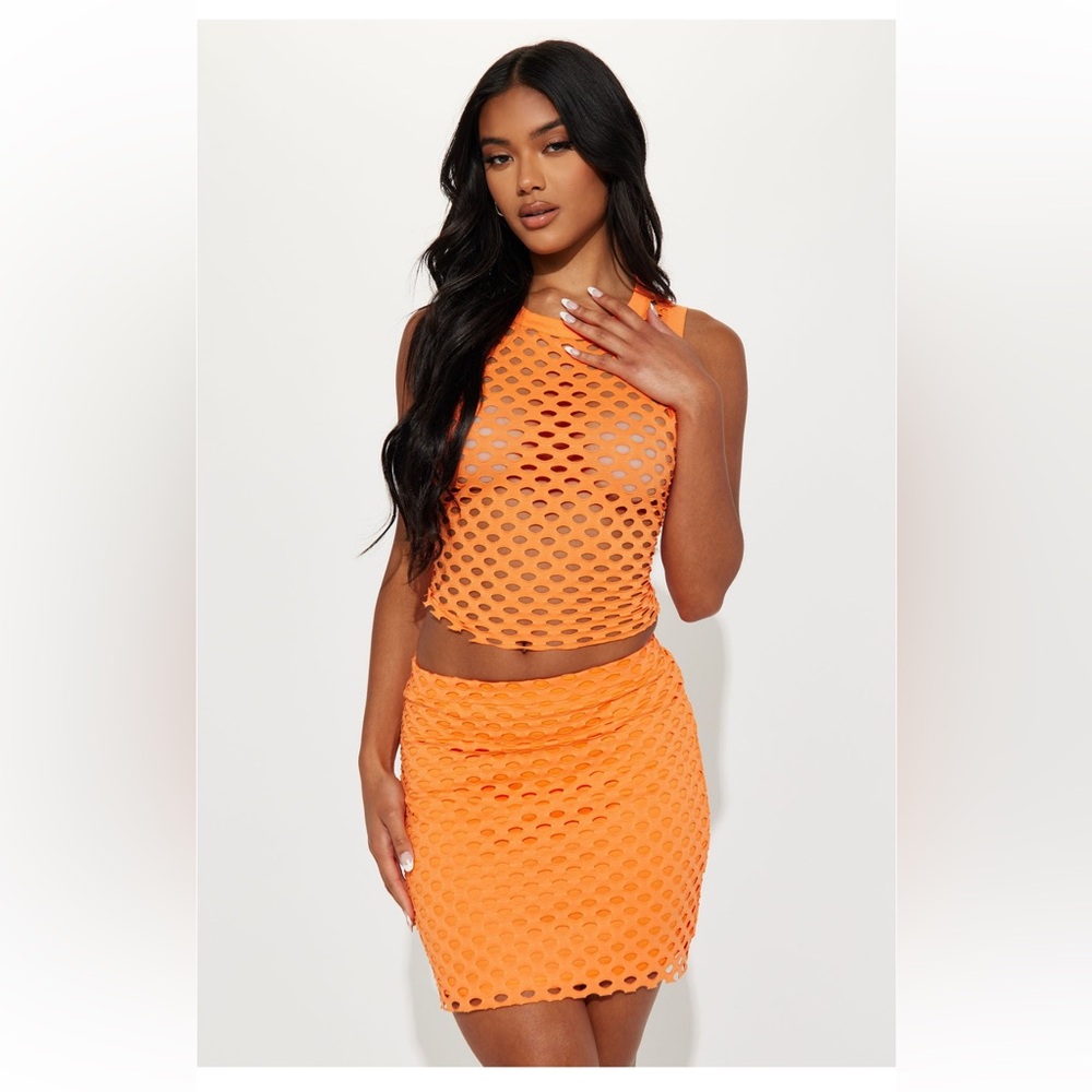 Never disappoint skirt set orange, Medium sleeveless, round neck, stretch